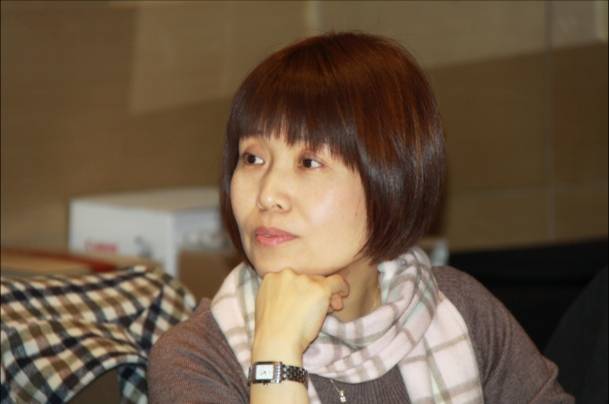 金苏 女士