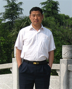 杨洁 先生