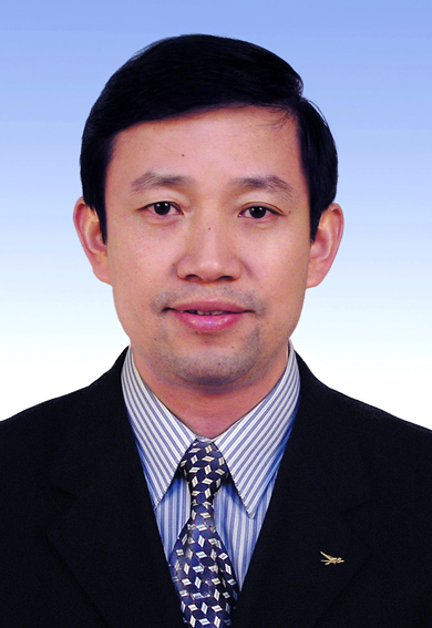 董 健 教授