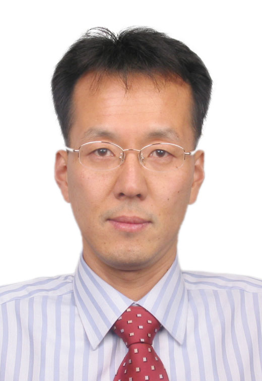 延在昊 先生