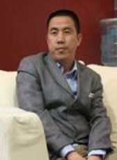 谢启栋 先生