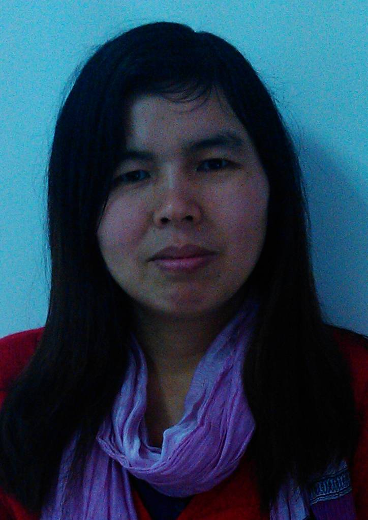 黄丽彬 女士