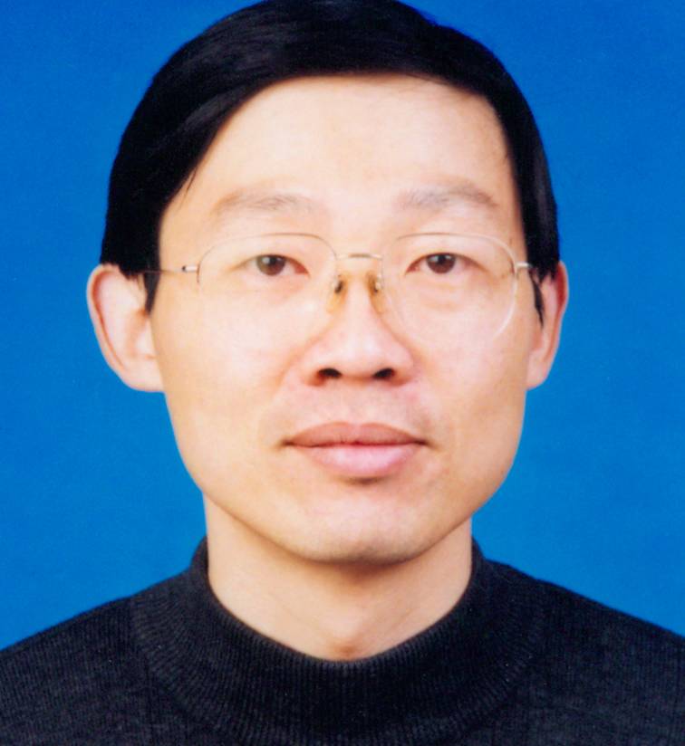 何立凡 先生