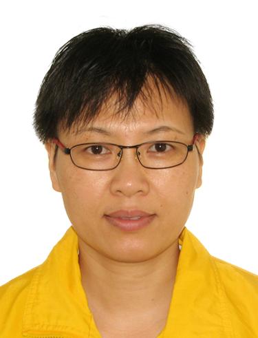 韦异 女士