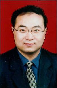 王建新