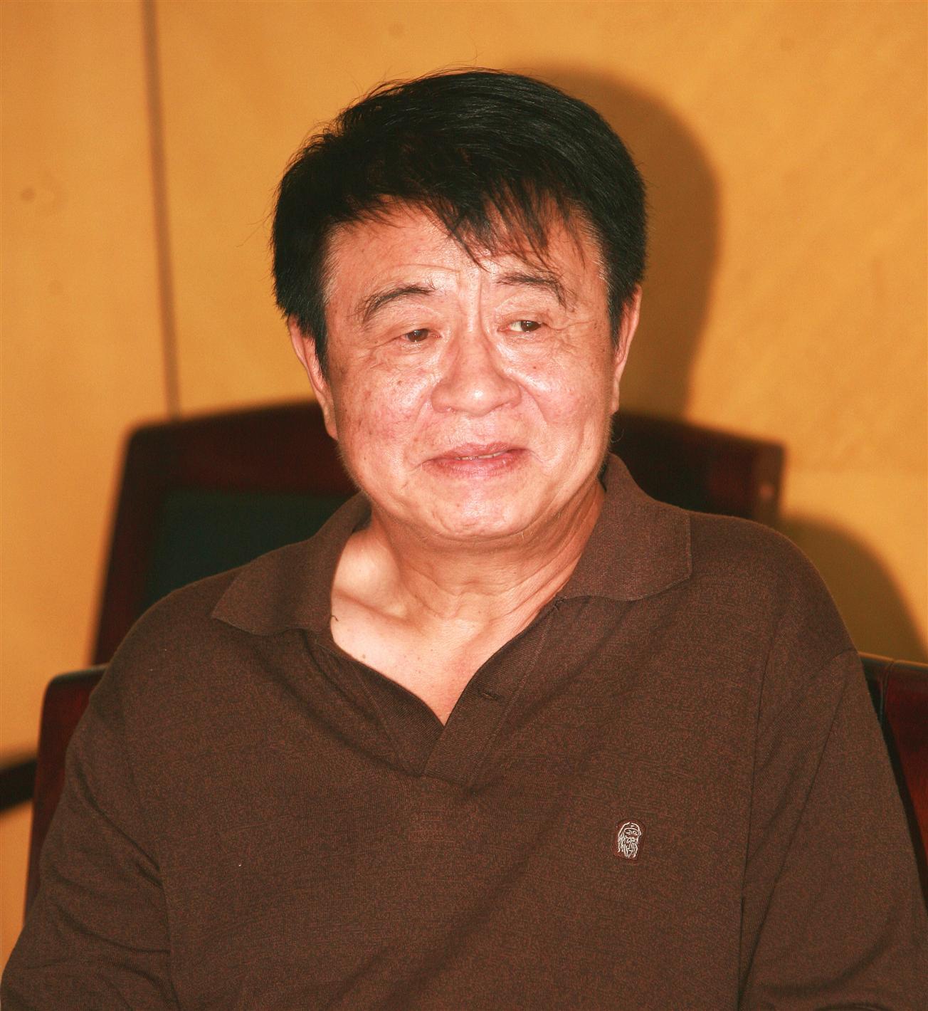 徐伟良 先生