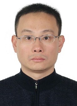 秦平 先生