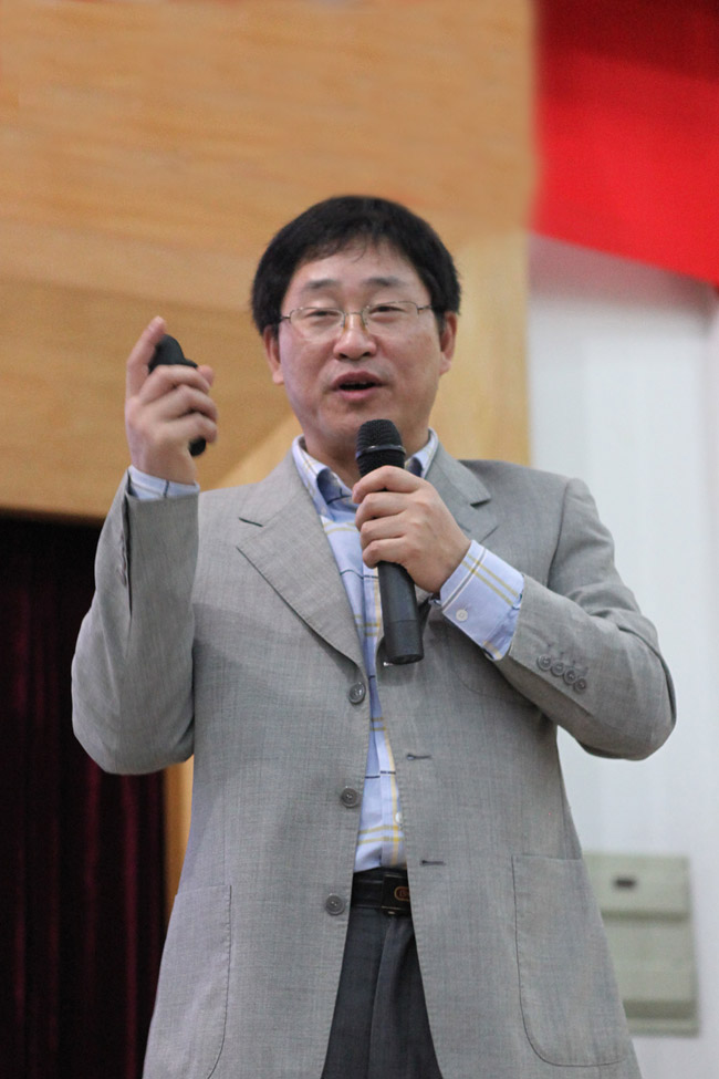 王跃川 教授
