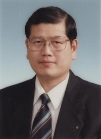 Dr. Lee-Yan Sheen