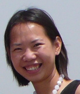   沈丽芳 女士