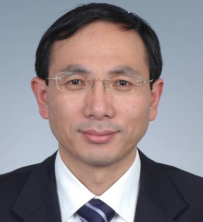桂泰江 先生